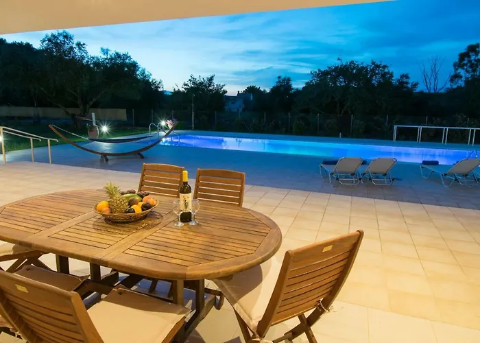 Villa Corfu Erimitis Agios Stefanos Kassiopi